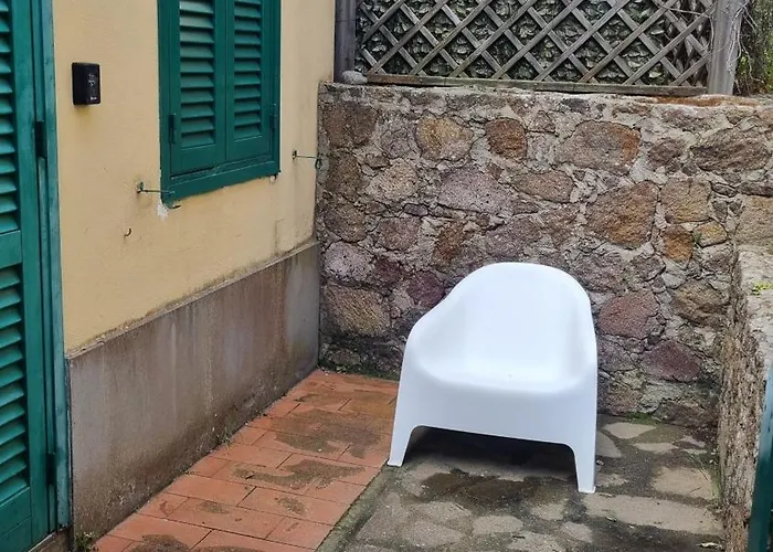 Mia House